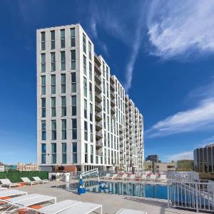 Explore Austin in 1BD condo with resort amenities