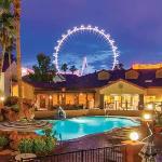 Close to the Strip 1BD resort condo ideal for families or friends gateaway