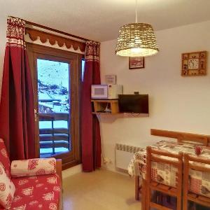 Idéal pour 5 pers balcon sud ski aux pieds
