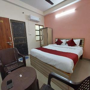 Manor Residency