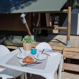 Camping Estival Torre de la Mora