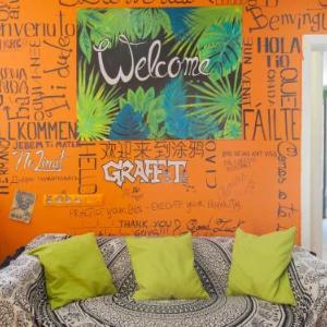 No Limit Hostel Graffiti