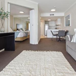 Manly Cove Retreat Harbour Views & Huge Terrace