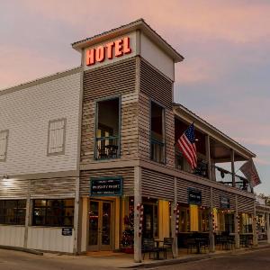 Hotel Whiskey in Pass Christian