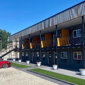 The Darmont Hotel and Suites