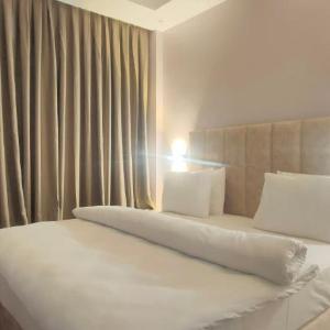 Premium apart with rooftop pool