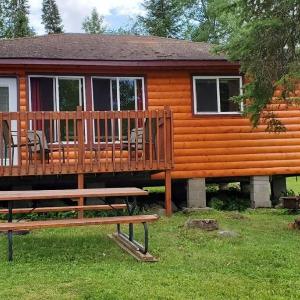 Spacious 3 Bedroom Whitetail Cabin In Voyageurs National Park
