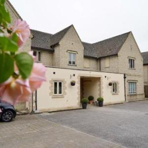 Hotels near Blenheim Palace Woodstock - The Churchill Court