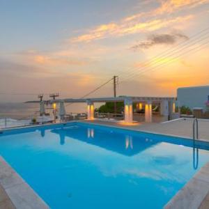 Budget Mykonos Hotels Deals At The 1 Hotel In Greece Lithos By Spyros Flora