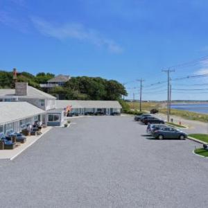 Hotels near Provincetown Town Hall - Breakwater Hotel