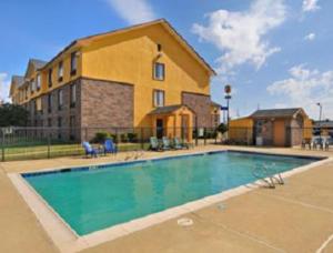 Super 8 by Wyndham Texarkana AR, Texarkana