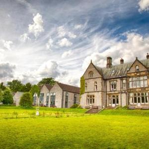 YHA Castleton Losehill Hall