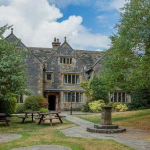 YHA Hartington Hall