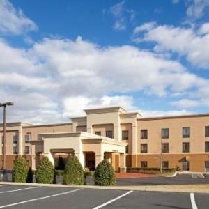HAMPTON INN & SUITES BY HILTON NASHVILLE-SMYRNA