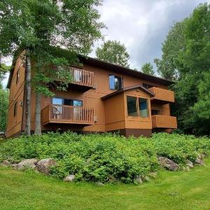 2 Bedroom Eagle Villa In Voyageurs National Park