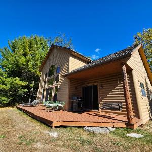 Chanticleer Cabins