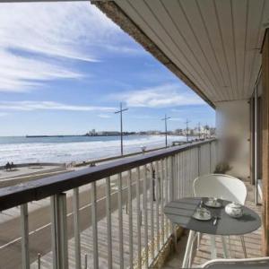 Appartement avec accès direct à la plage balcon et garage privé - FR-1-92-690