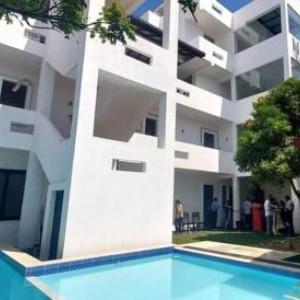 Ro Rich Hotel