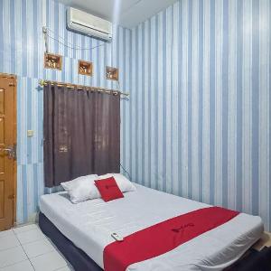 RedDoorz @ Kuning GH Jatinangor