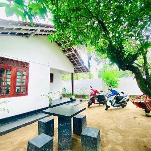 The White Villa