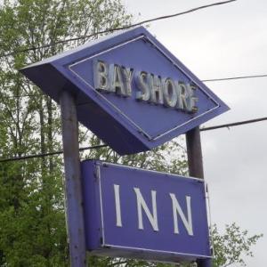 Bay Shore Inn