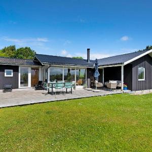 Beautiful Holiday Home With Stunning Views Of Ebeltoft Bay