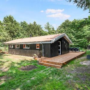 Awesome Home In Ebeltoft With 3 Bedrooms Internet And Sauna