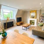 Exquisite Top Floor Flat Heart of Chelsea