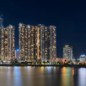 Vinhomes SkyLake Luxury Apartment - By MC Homes