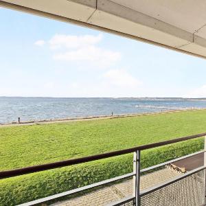 Beautiful Two-Storey Apartment With Panoramic Views Of Ebeltoft Bay