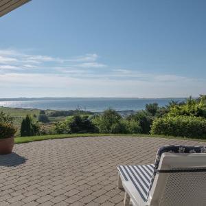 Awesome Home In Ebeltoft With 3 Bedrooms And Internet