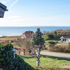 Stunning Home In Ebeltoft With 2 Bedrooms