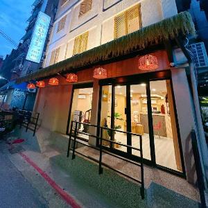 Cattail  Pocket Inn - Ximen Branch