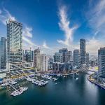 Marina Royale 3 Bedroom Apartment I Luxe Marina Harbour & Yacht Club Views I Nearby to a Beach I Free Pool Gym Wi-Fi and Parking I by Meerak