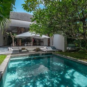 Villa Kala - Luxurious Art Designed Villa in Berawa