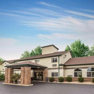 Rock Island Inn & Suites Streator  IL