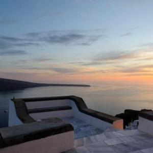 Beautiful Oia Villa