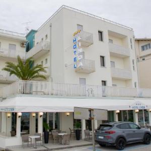 Hotel Linda