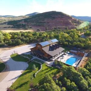 Silver Springs Lodge In The Heber Valley