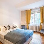 Central - Spacious - Classic Charm 
