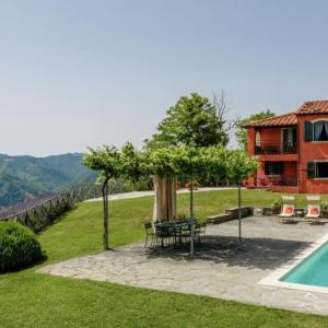 Sprawling Villa in Tredozio Tuscany with Pool