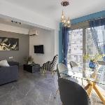 Modern Renovated Apartment in Metaksourgio