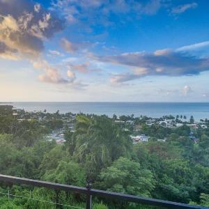 Villa del Enseuno- Pristine View and Infinity Pool