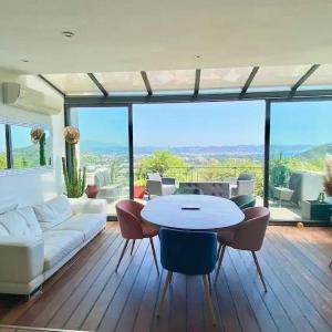 Maison Cosy avec Vue Mer à Mandelieu-la-Napoule