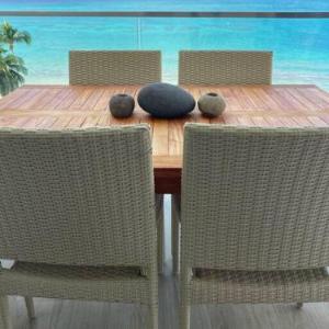 3-Bedroom Condo with ocean view