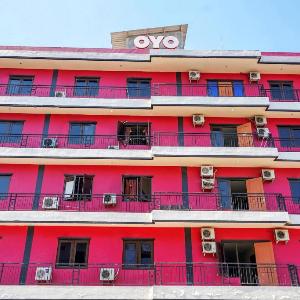 Hotel O Petraya Residence near City of Tomorrow Mall