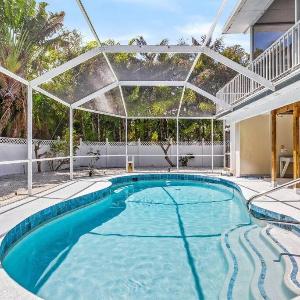 Isla Living 3 Bed Canal Pool
