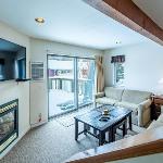 4BR Private Townhouse at Smugglers' Notch Resort condo Vermont
