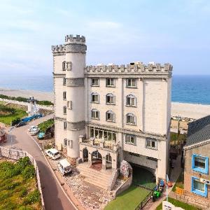 STARRISE LEISURE HOTEL