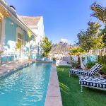 Amina Boutique Hotel 